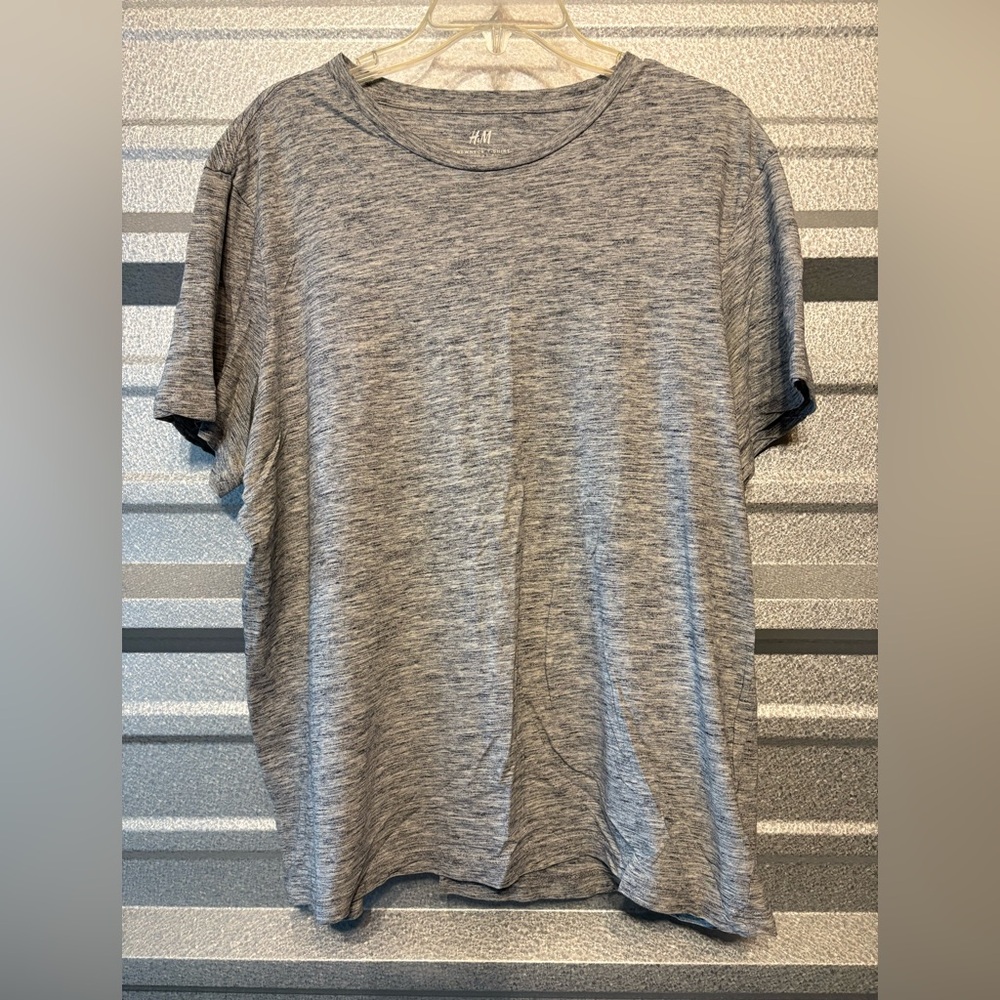 H&M Heather Gray Short Sleeve Tee